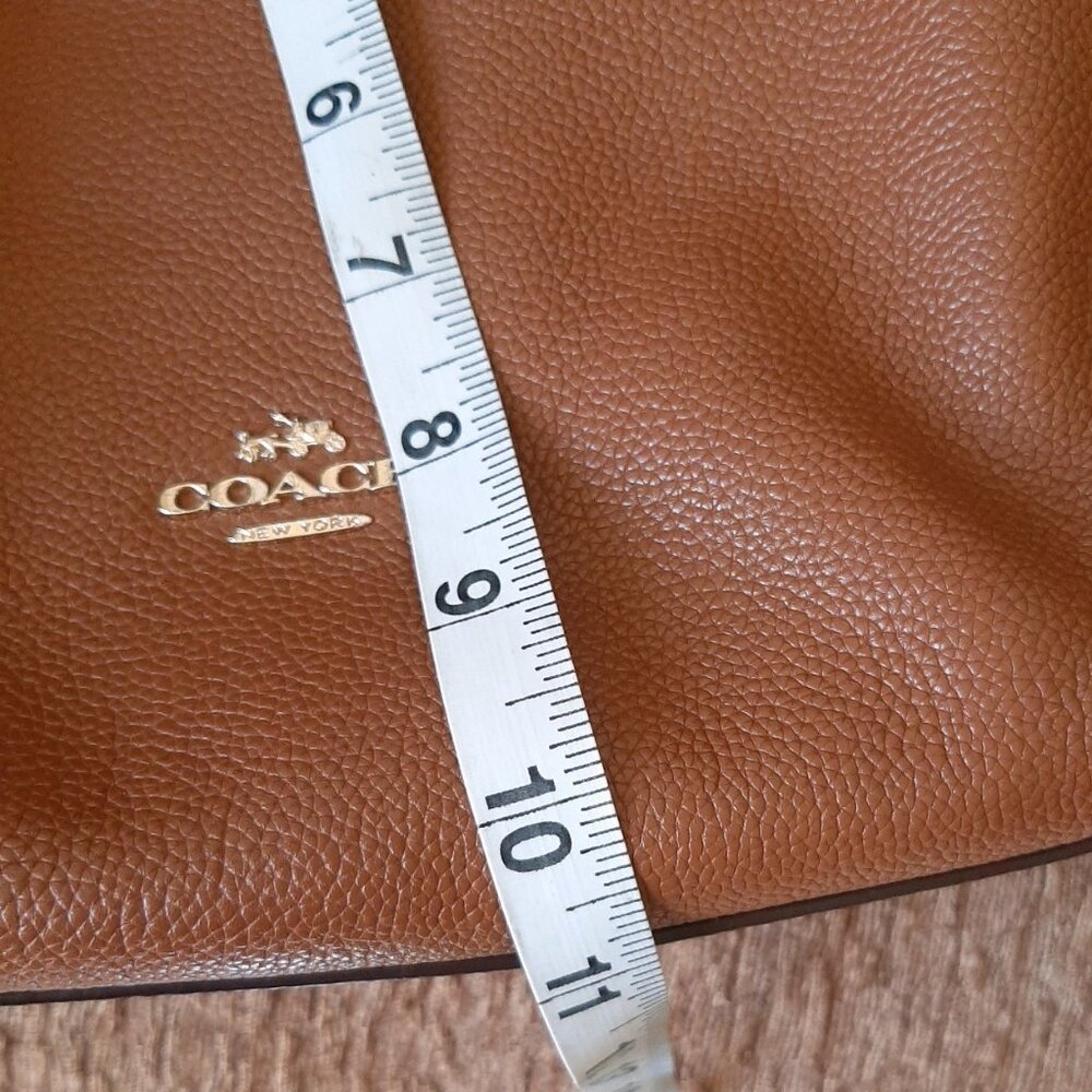 Coach Edie 31 Camel Tan Pebbled Leather Gold Tone Hardware Shoulder Bag - Picture 15 of 16